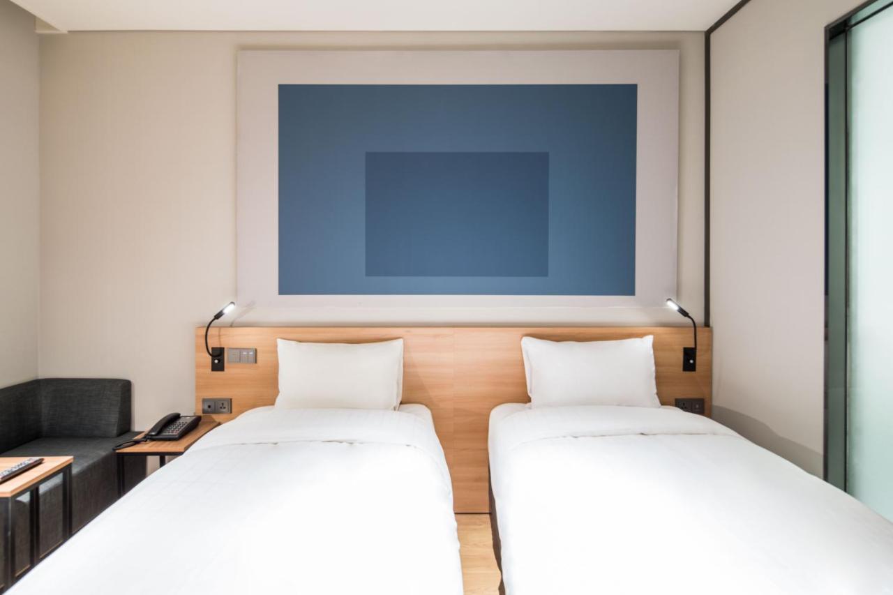 Ibis Ambassador Suwon Hotel Ngoại thất bức ảnh