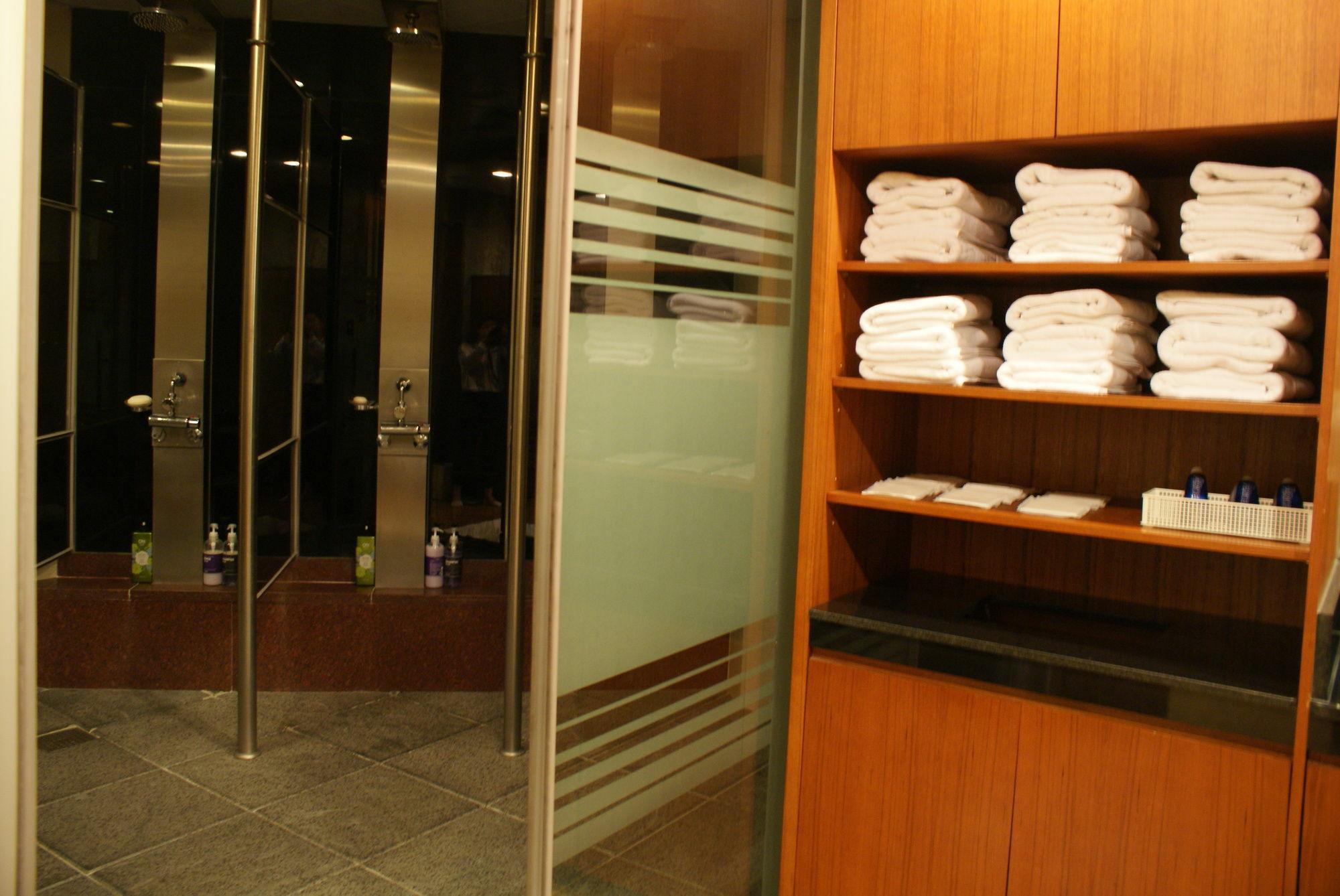 Ibis Ambassador Suwon Hotel Ngoại thất bức ảnh